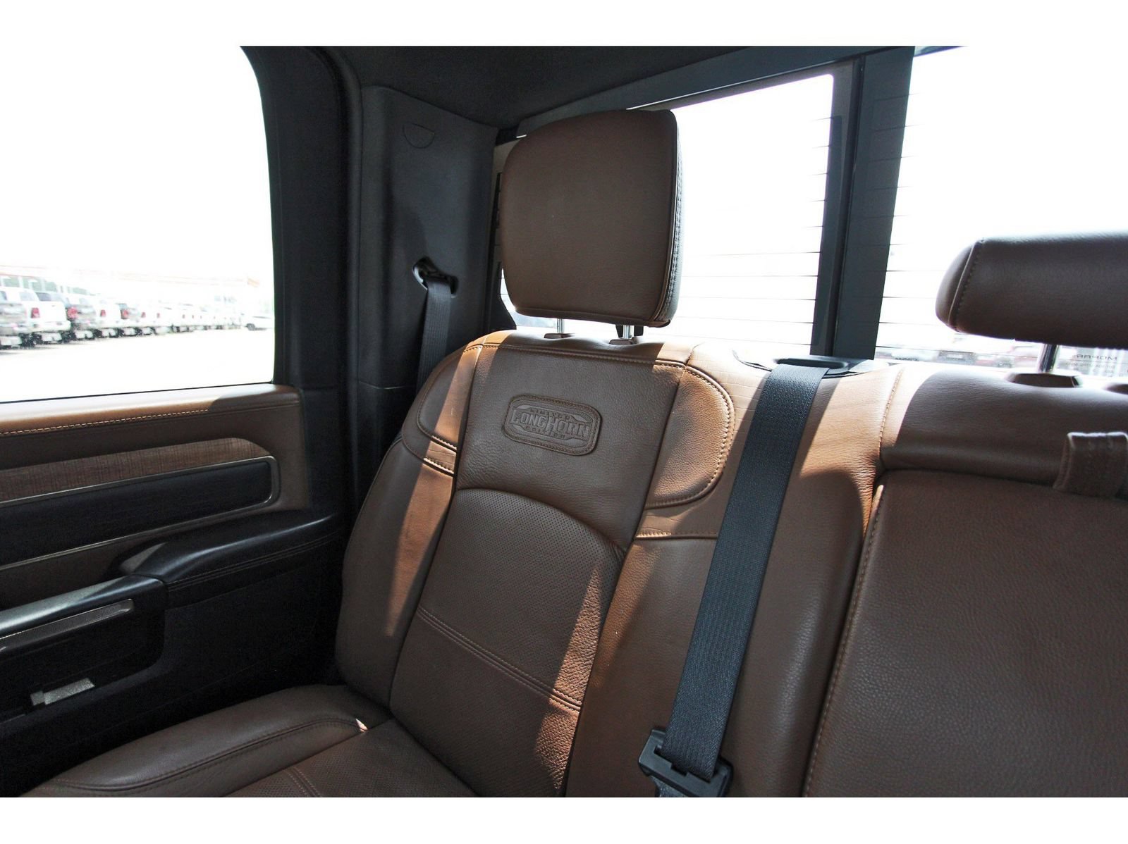 Used 2024 RAM 3500 Limited w/ Towing Technology Group AWD/4WD image 14