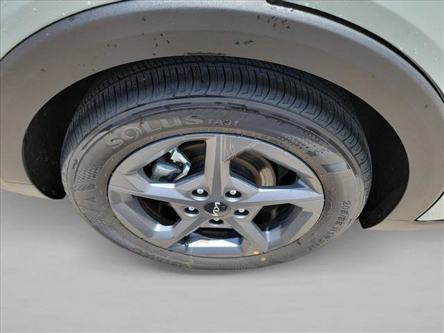 Used 2025 Kia K4 FWD image 11