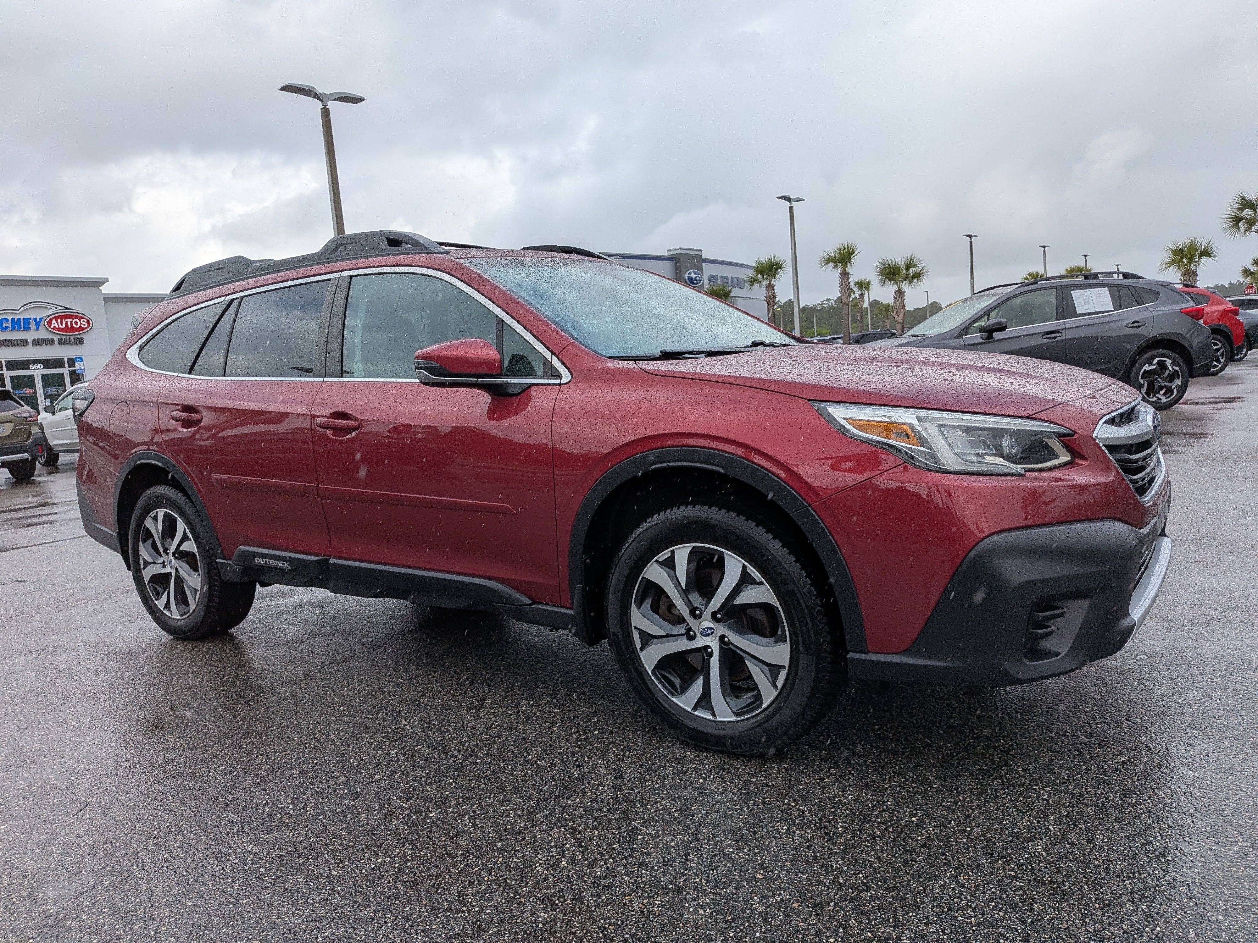 Used 2022 Subaru Outback Limited AWD/4WD image 2