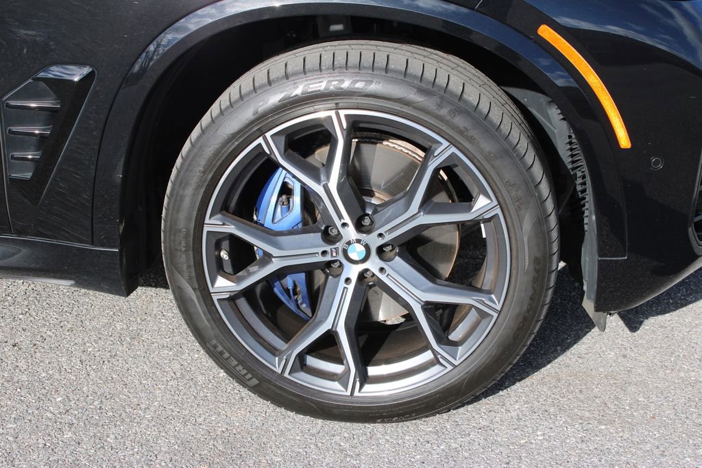 Used 2024 BMW X5 xDrive40i w/ M Sport Package image 33