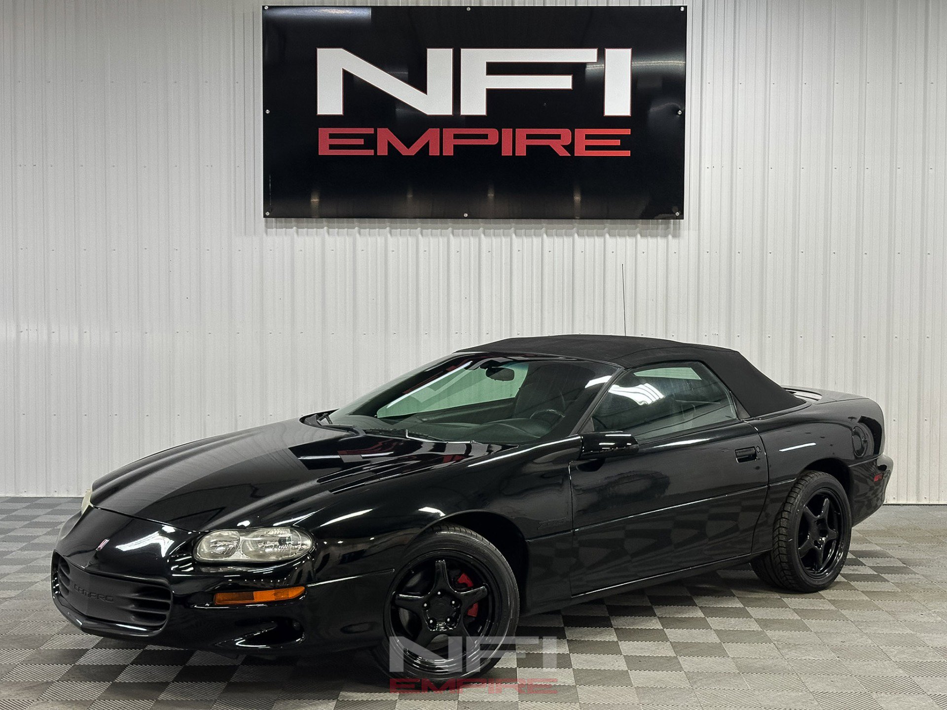 Used 2002 Chevrolet Camaro Z28 image 2