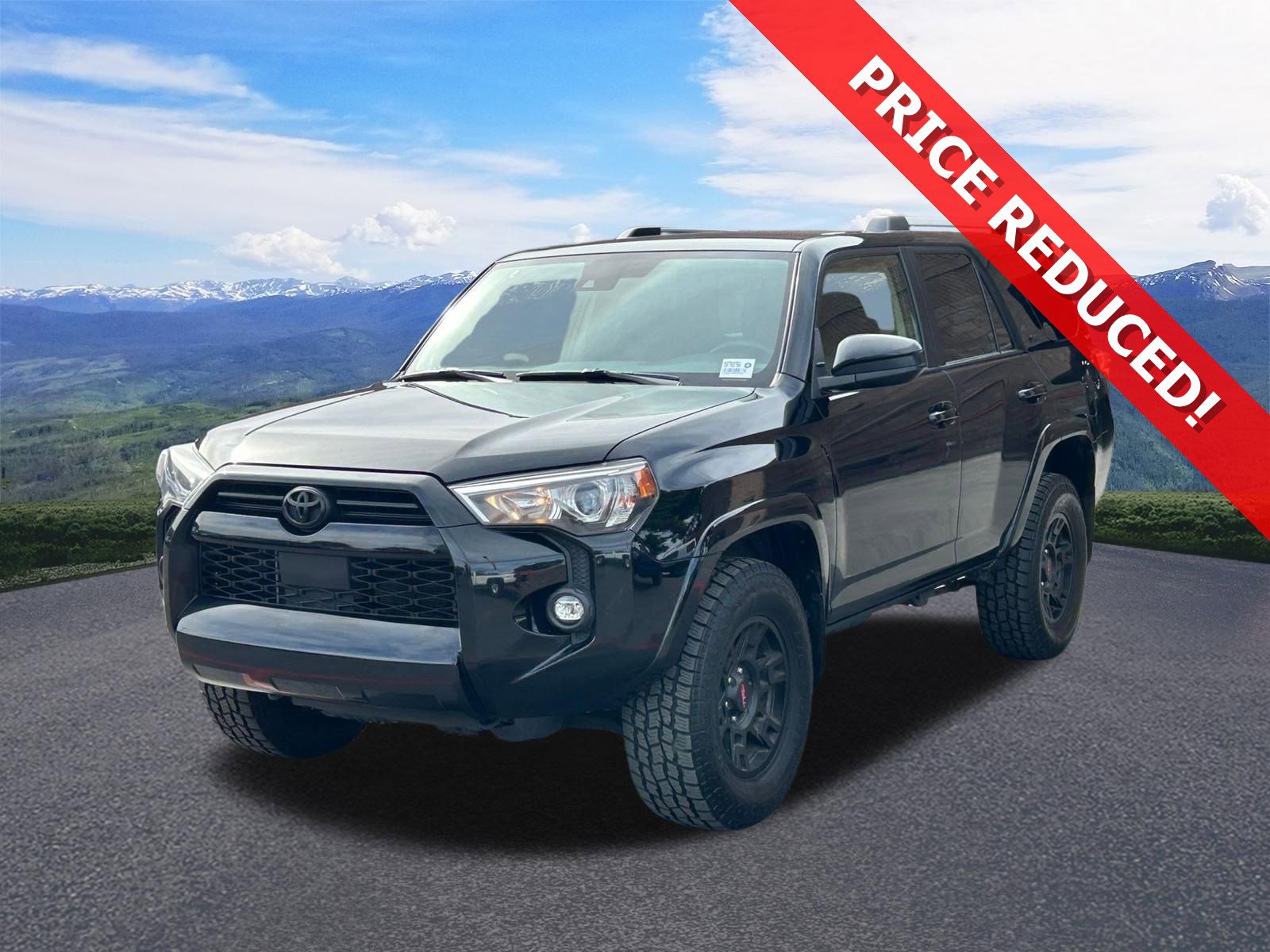Certified 2023 Toyota 4Runner SR5 AWD/4WD image 1