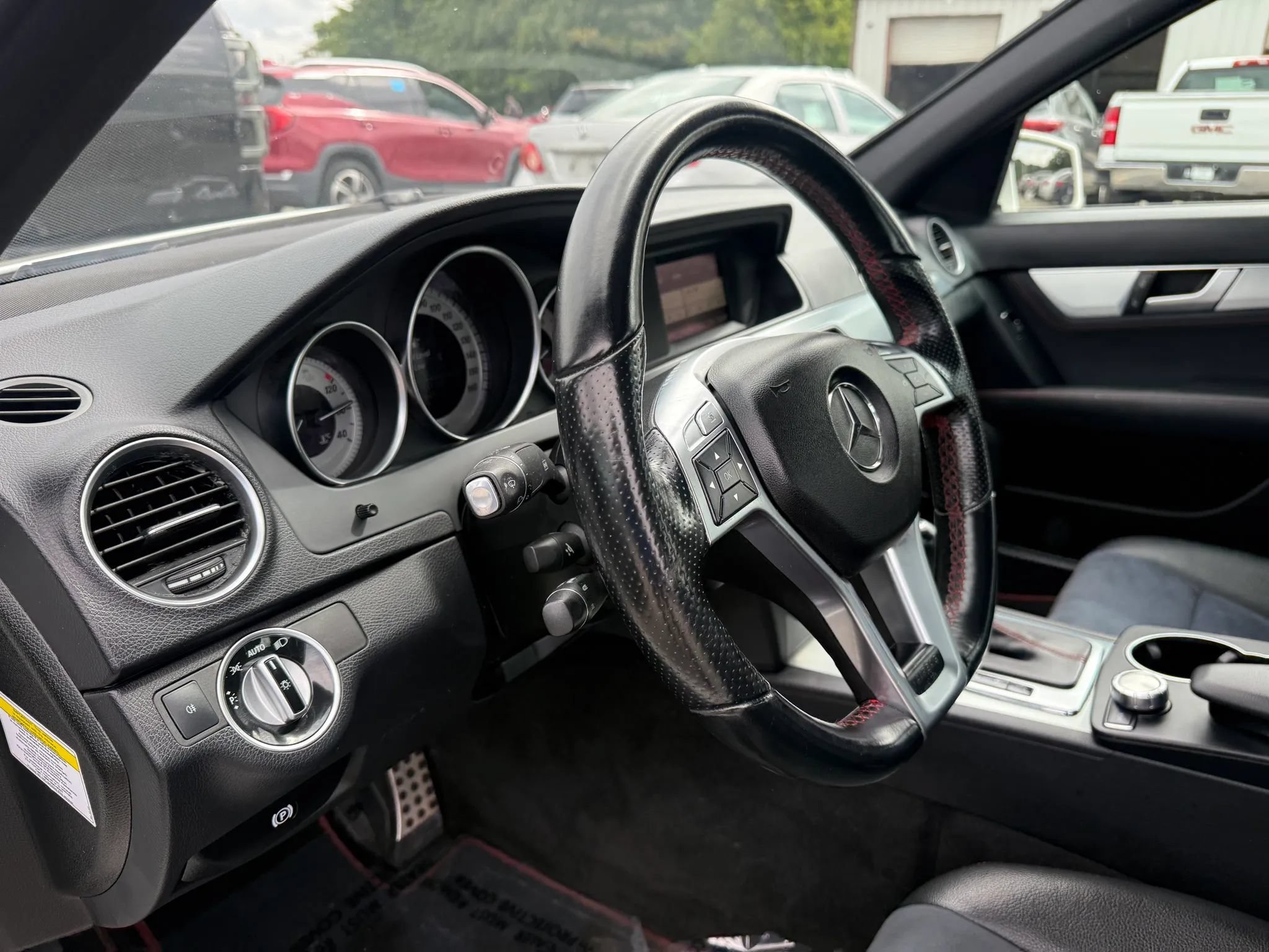 Used 2014 Mercedes-Benz C 300 4MATIC Sedan image 17