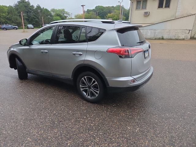 Used 2016 Toyota RAV4 LE AWD/4WD image 7