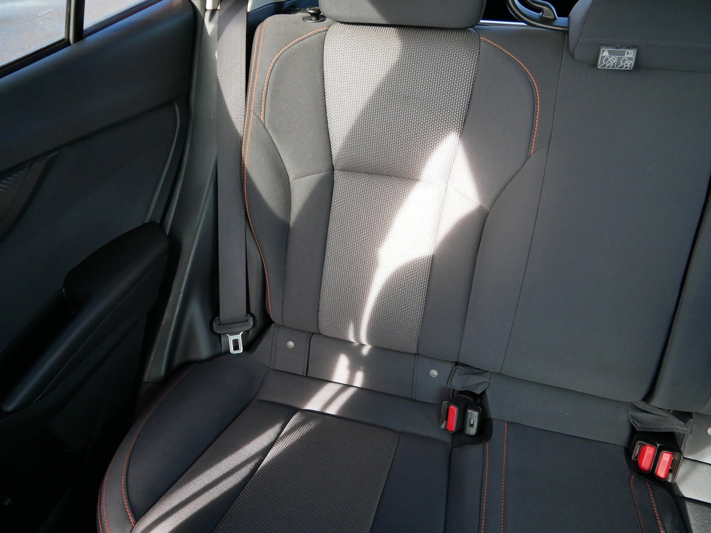 Used 2020 Subaru Crosstrek 2.0i Premium w/ Moonroof Package 2 image 12