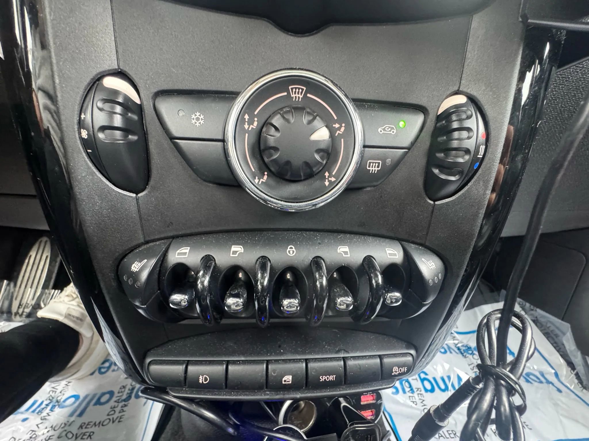 Used 2012 MINI Cooper Countryman S image 19