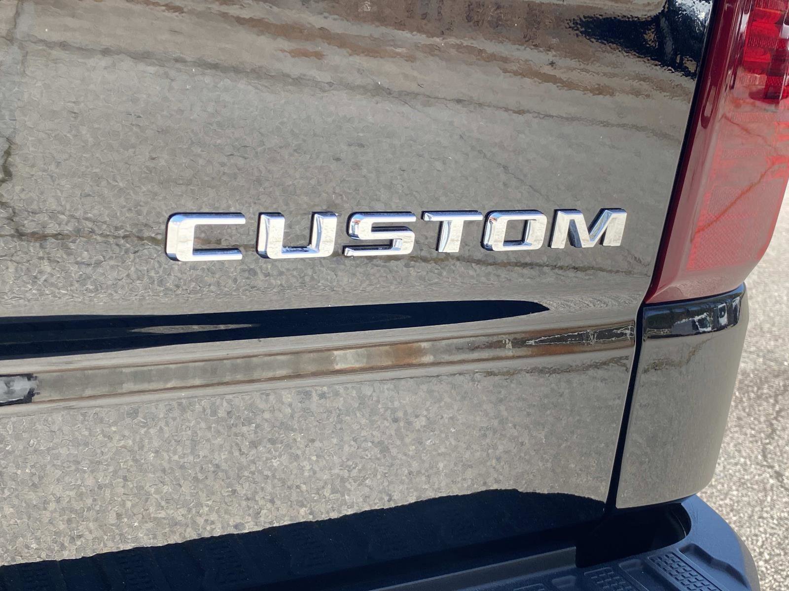 Used 2024 Chevrolet Silverado 1500 Custom image 6