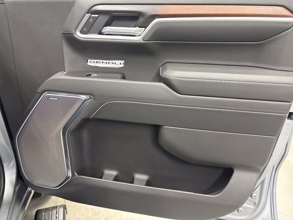 New 2026 GMC Sierra 1500 Denali AWD/4WD image 8