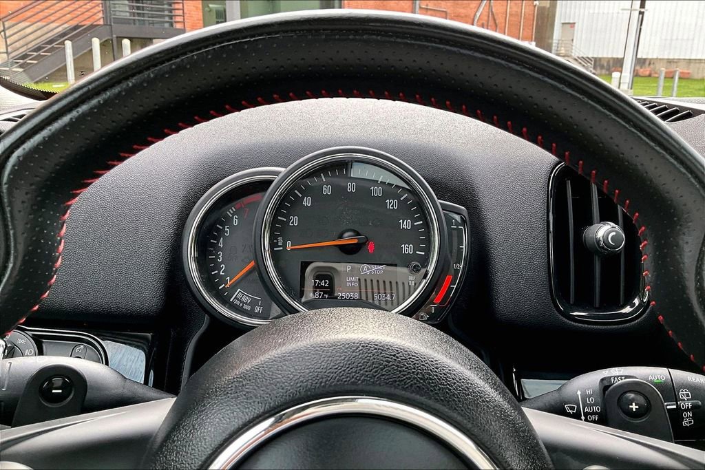Used 2020 MINI Cooper Countryman S w/ Convenience Package FWD image 28