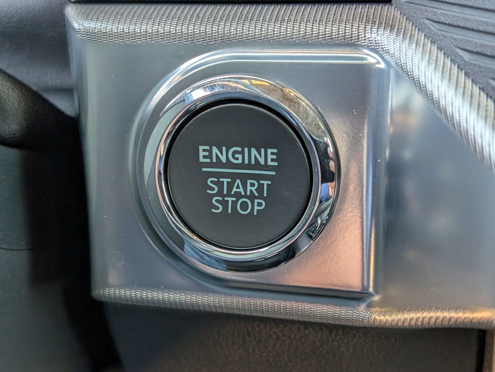 Used 2025 Ford F150 Lariat w/ Equipment Group 502A High image 21