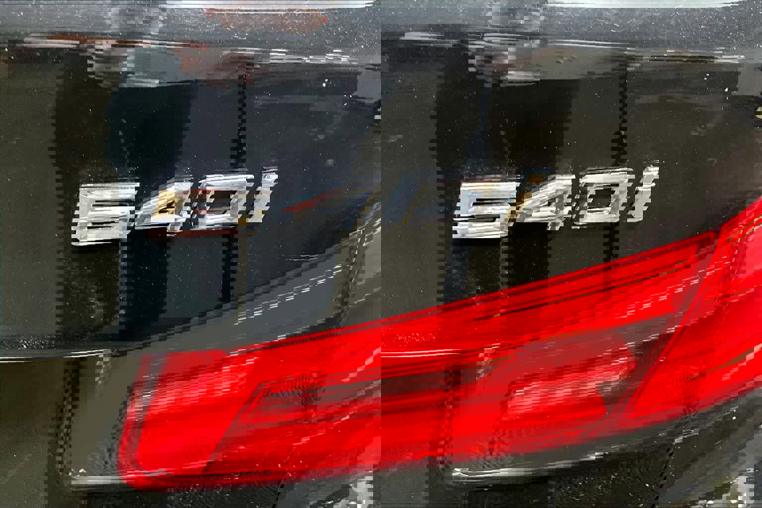 Used 2017 BMW 540i xDrive image 10