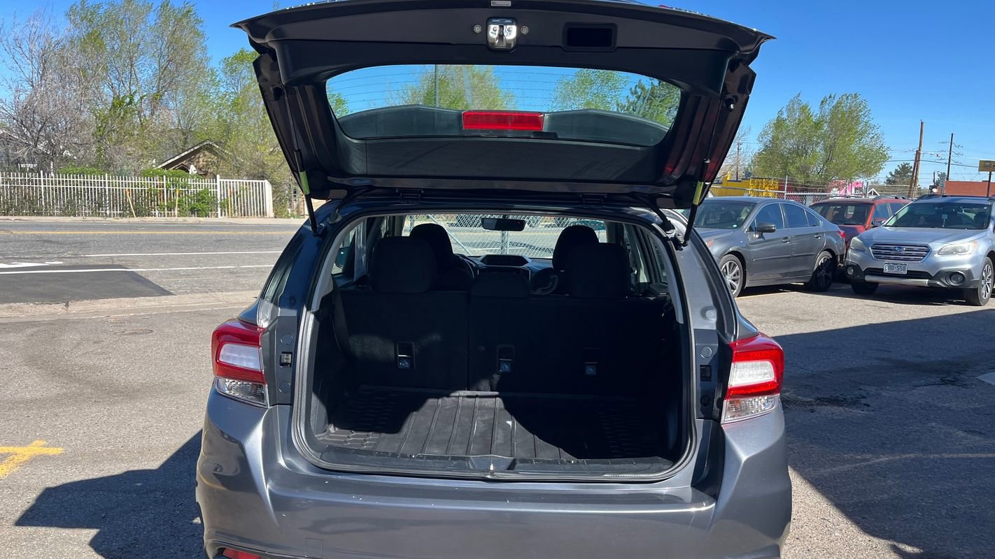 Used 2018 Subaru Impreza 2.0i Premium image 21