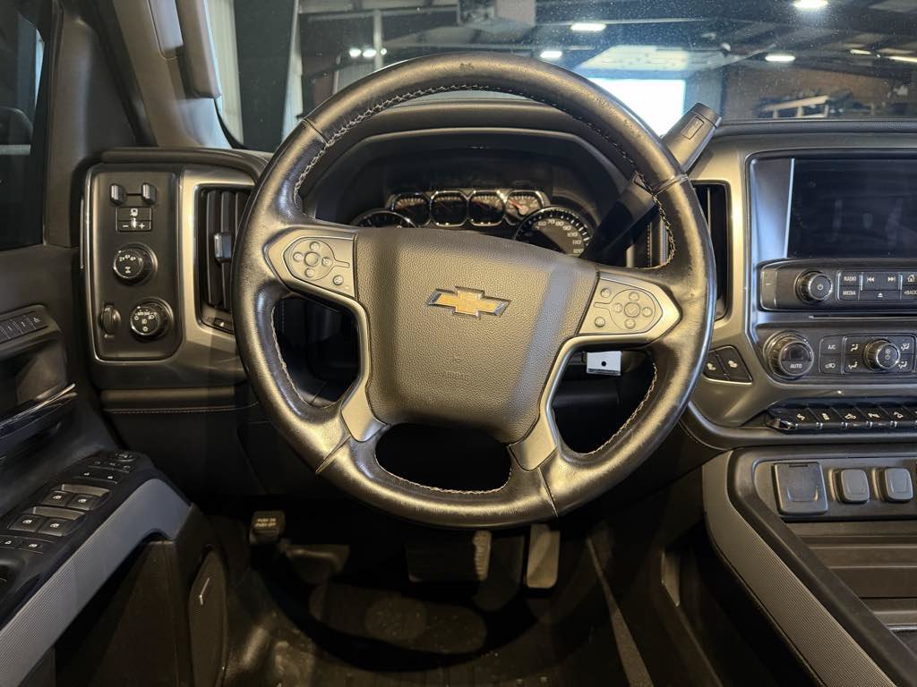 Used 2019 Chevrolet Silverado 2500 LTZ w/ Midnight Edition AWD/4WD image 32