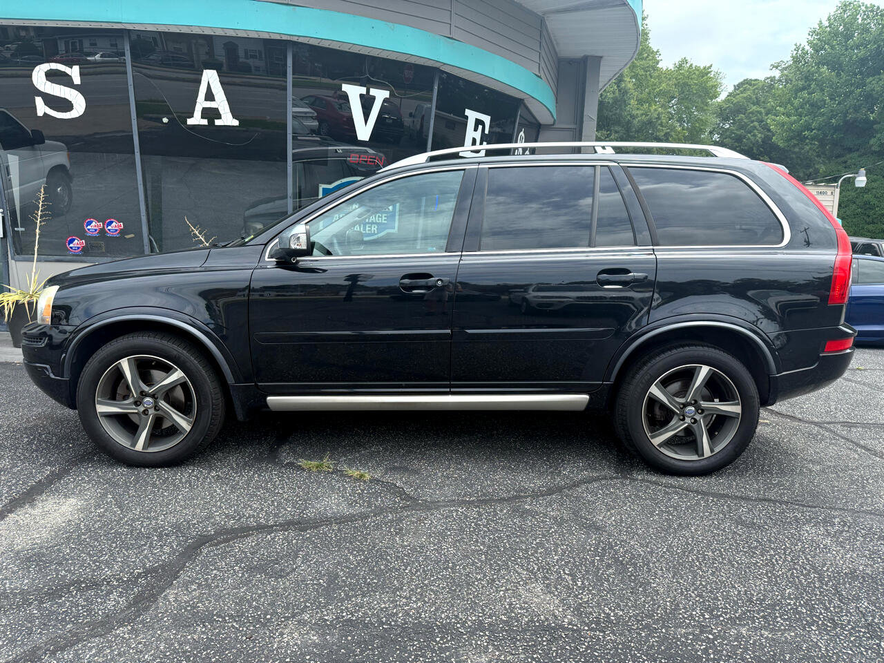 Used 2013 Volvo XC90 3.2 R-Design image 2