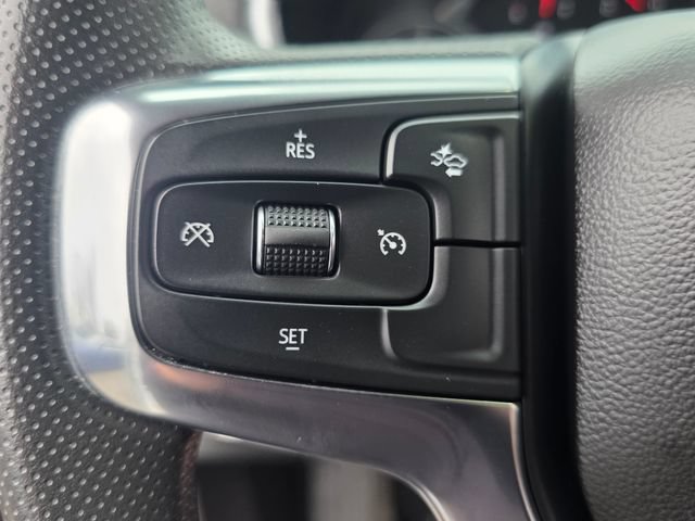 Used 2025 Chevrolet Blazer LT FWD image 24