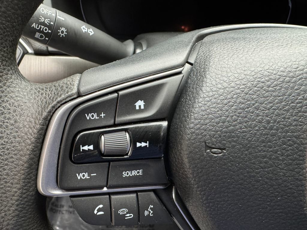 Used 2020 Honda Accord LX image 12