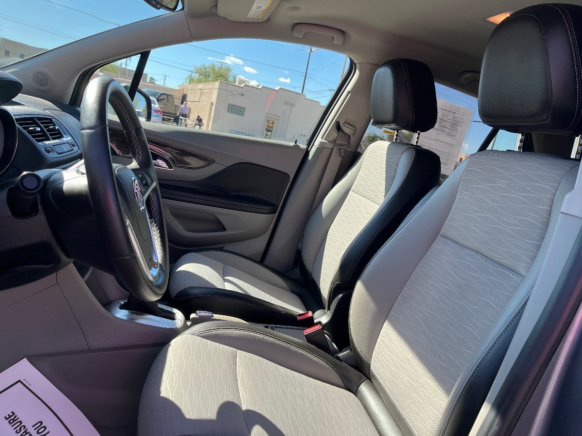 Used 2015 Buick Encore FWD image 24