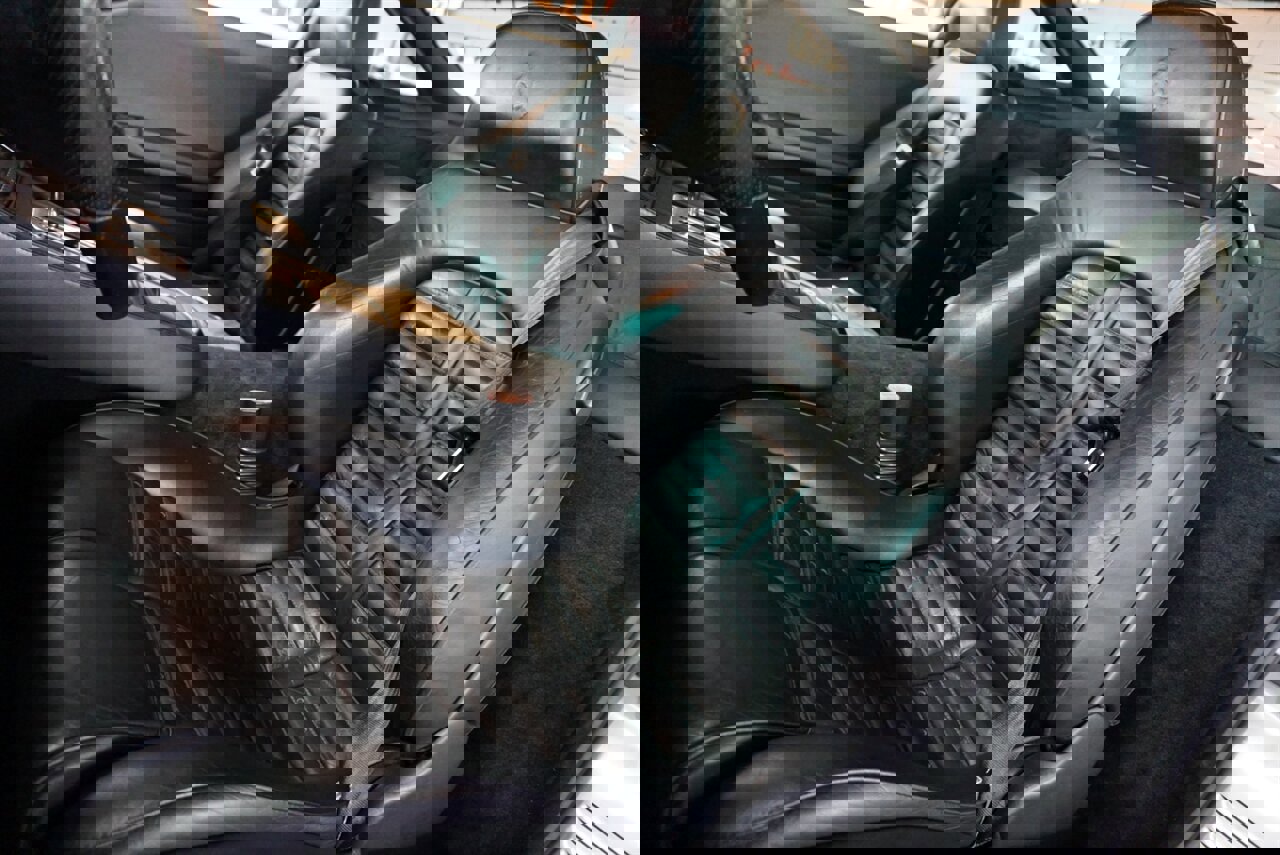 Used 2000 Ferrari 550 Maranello Maranello image 11