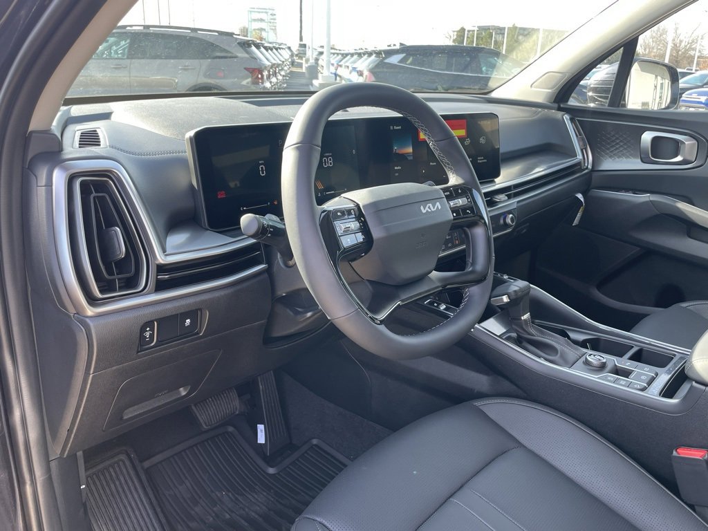 New 2026 Kia Sorento S w/ S Panoramic Sunroof Package image 9
