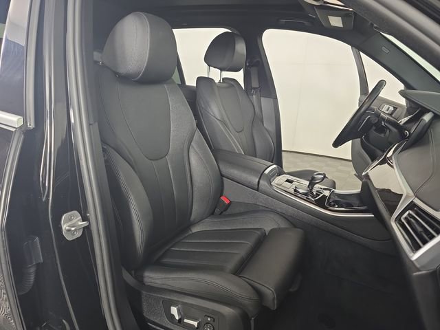 Used 2021 BMW X5 xDrive40i w/ Convenience Package image 21