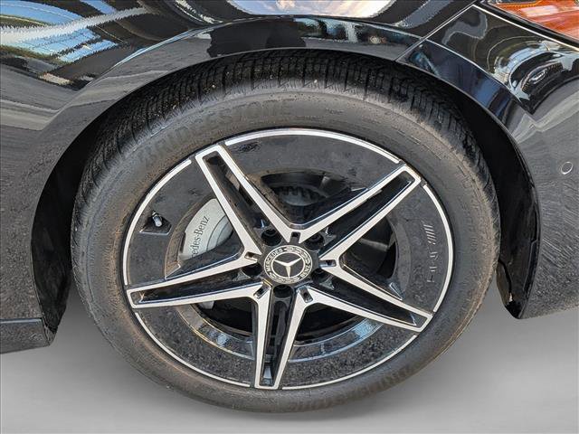 Used 2025 Mercedes-Benz C 300 4MATIC Sedan image 19