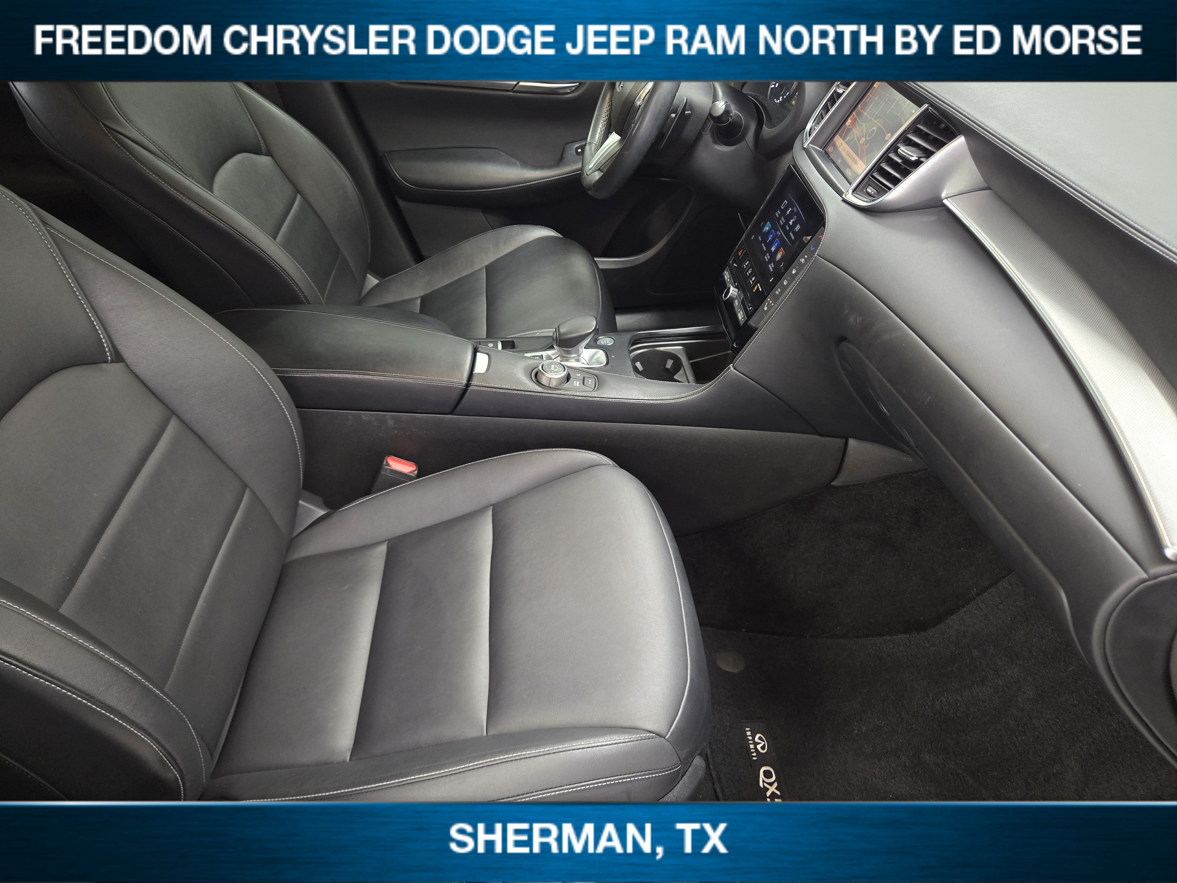 Used 2019 INFINITI QX50 Luxe w/ Navigation Package FWD image 9