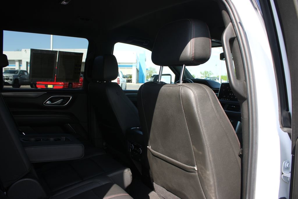 Used 2021 Chevrolet Suburban RST image 35
