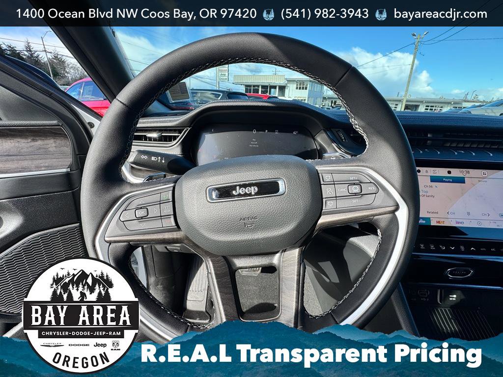 New 2026 Jeep Grand Cherokee Altitude image 20