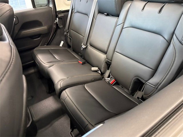 New 2025 Jeep Wrangler Unlimited Rubicon 392 image 27