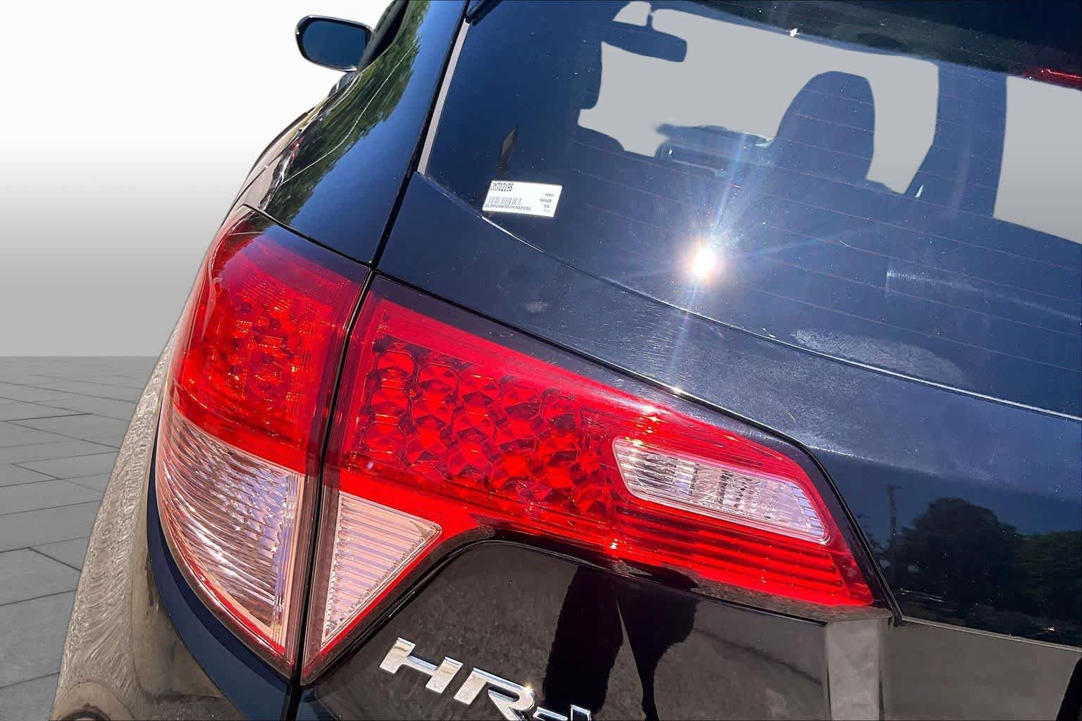 Used 2018 Honda HR-V EX-L image 29