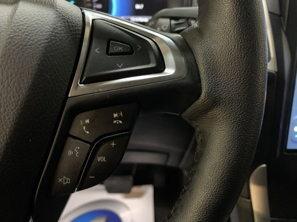 Used 2024 Ford Edge SEL image 27