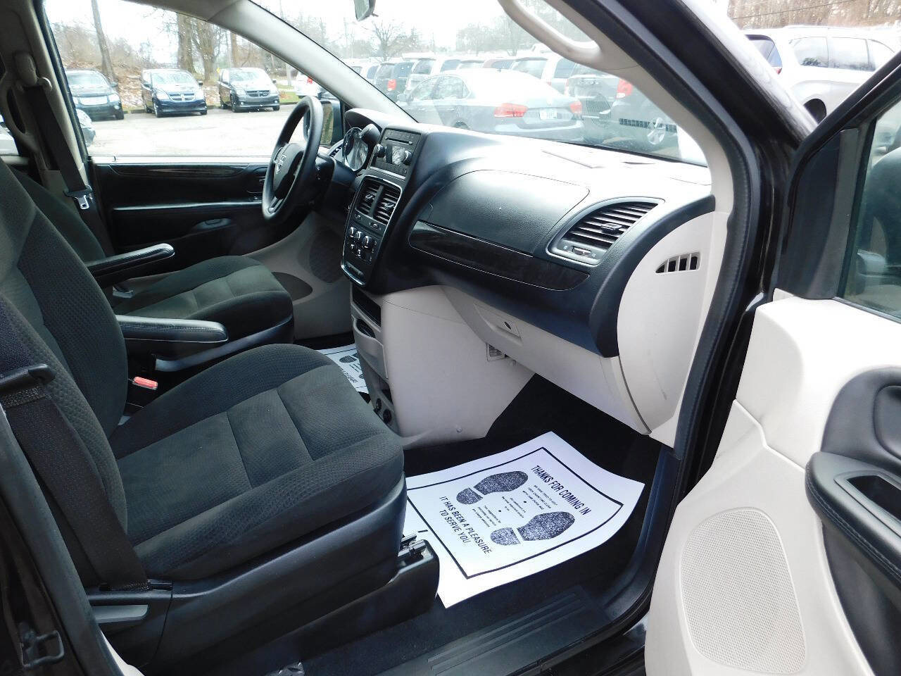 Used 2016 Dodge Grand Caravan SE w/ Quick Order Package 29E SE image 18