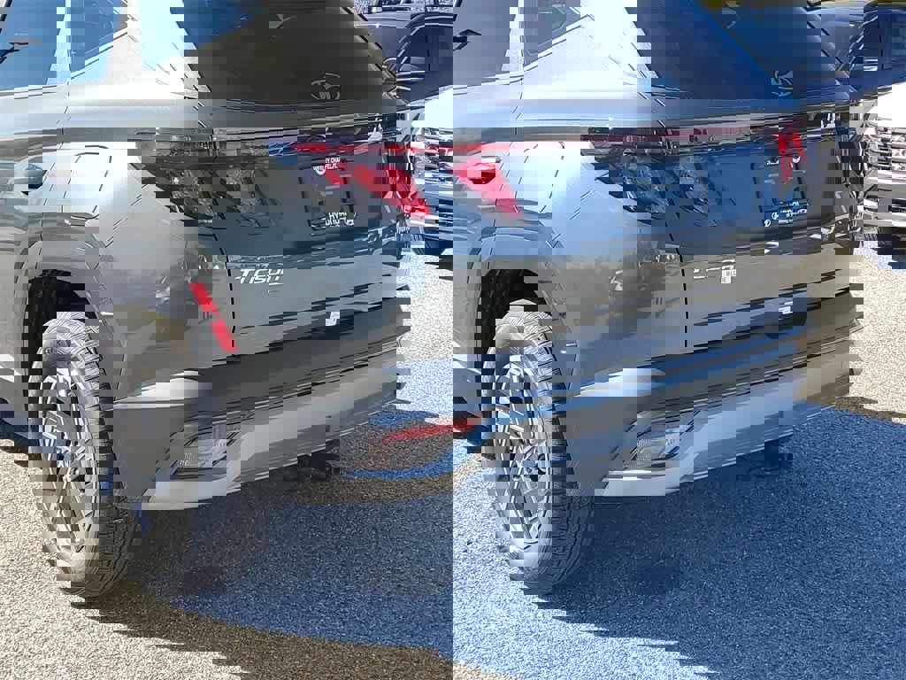 New 2026 Hyundai Tucson Blue SE w/ Tow & Go Package image 8