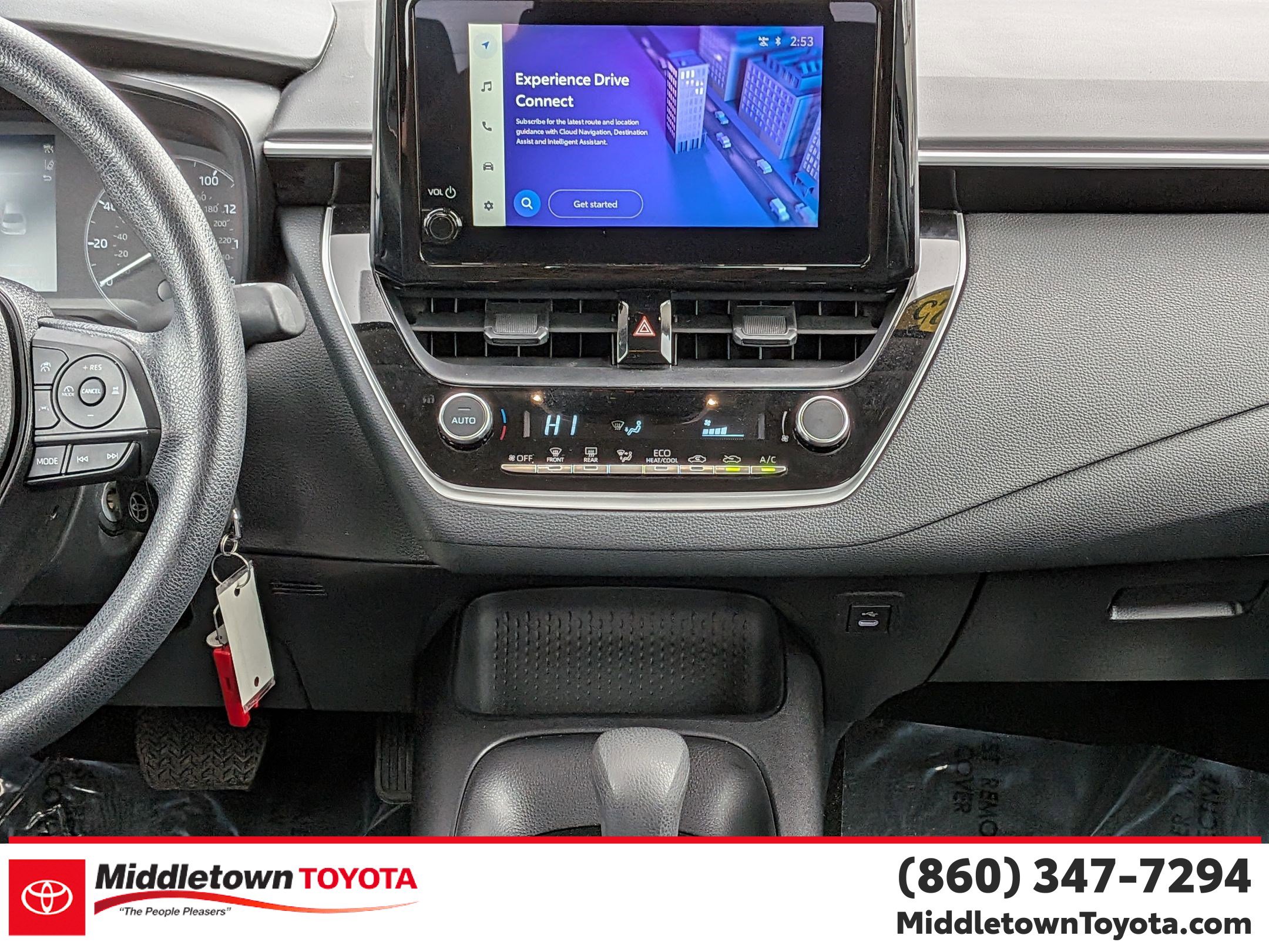 Certified 2025 Toyota Corolla LE image 30