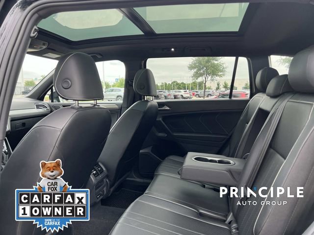 Certified 2022 Volkswagen Tiguan SE R-Line AWD/4WD image 27