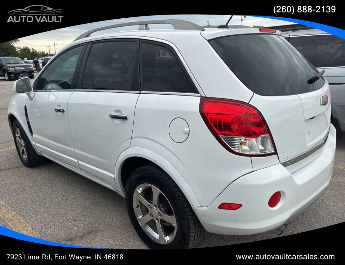 Used 2012 Chevrolet Captiva Sport LTZ AWD/4WD image 2
