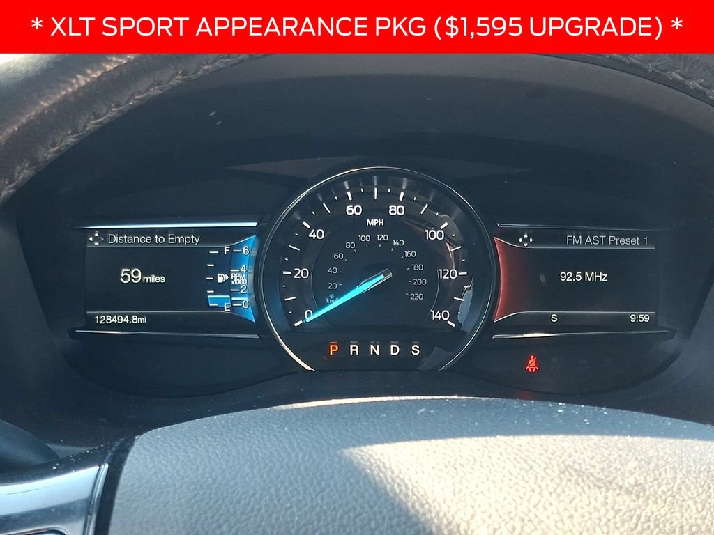 Used 2017 Ford Explorer XLT w/ Equipment Group 202A AWD/4WD image 22
