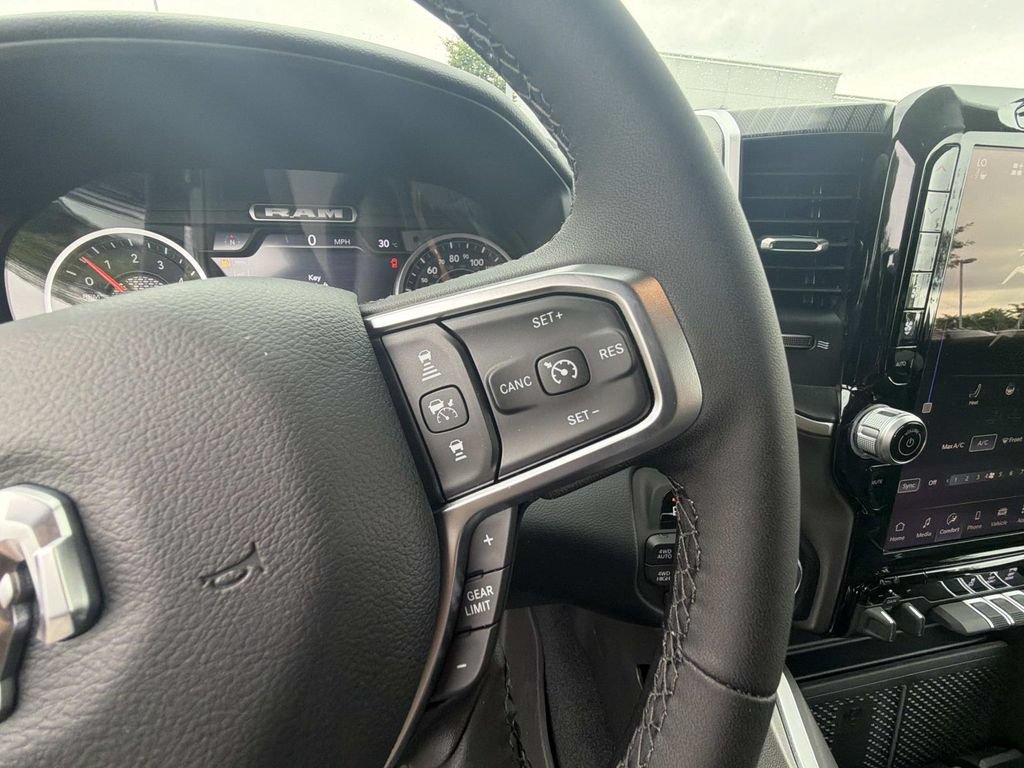 New 2026 RAM 1500 Big Horn AWD/4WD image 8