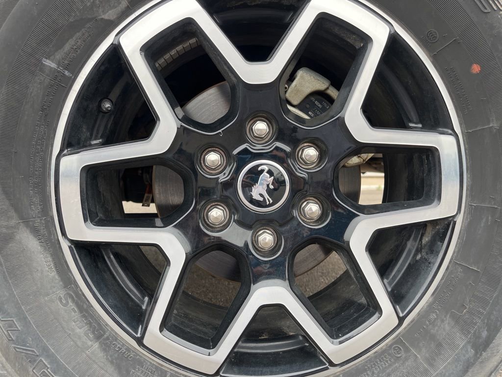 Used 2023 Ford Bronco Outer Banks image 10