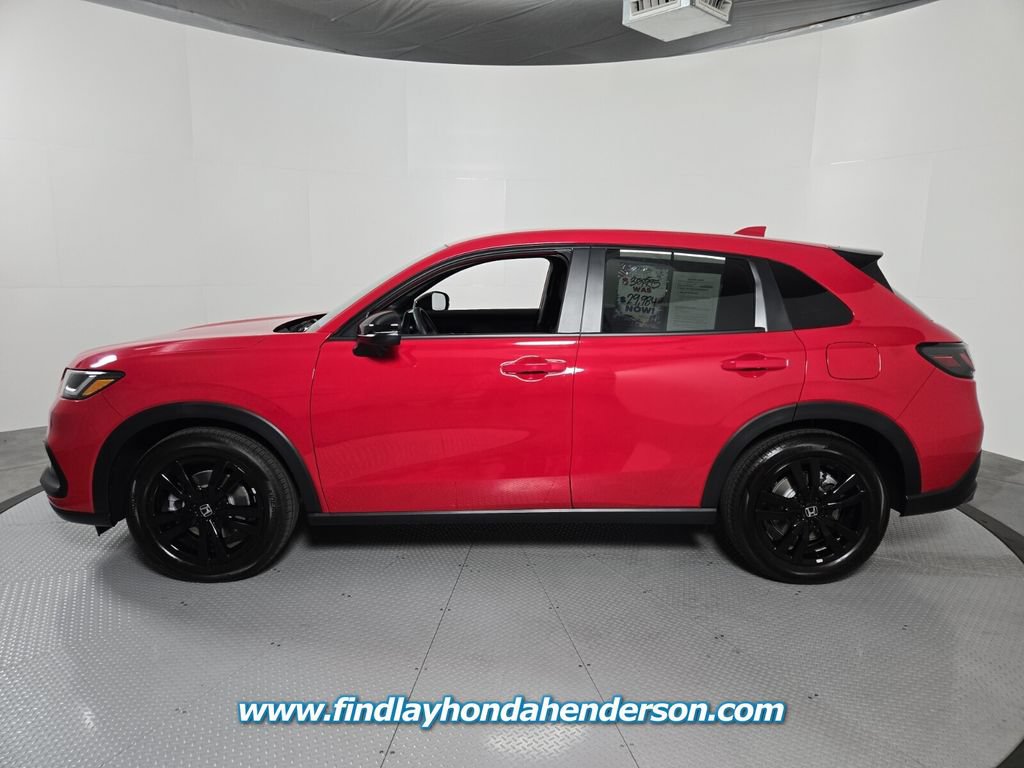 Certified 2027 Honda HR-V Sport image 3