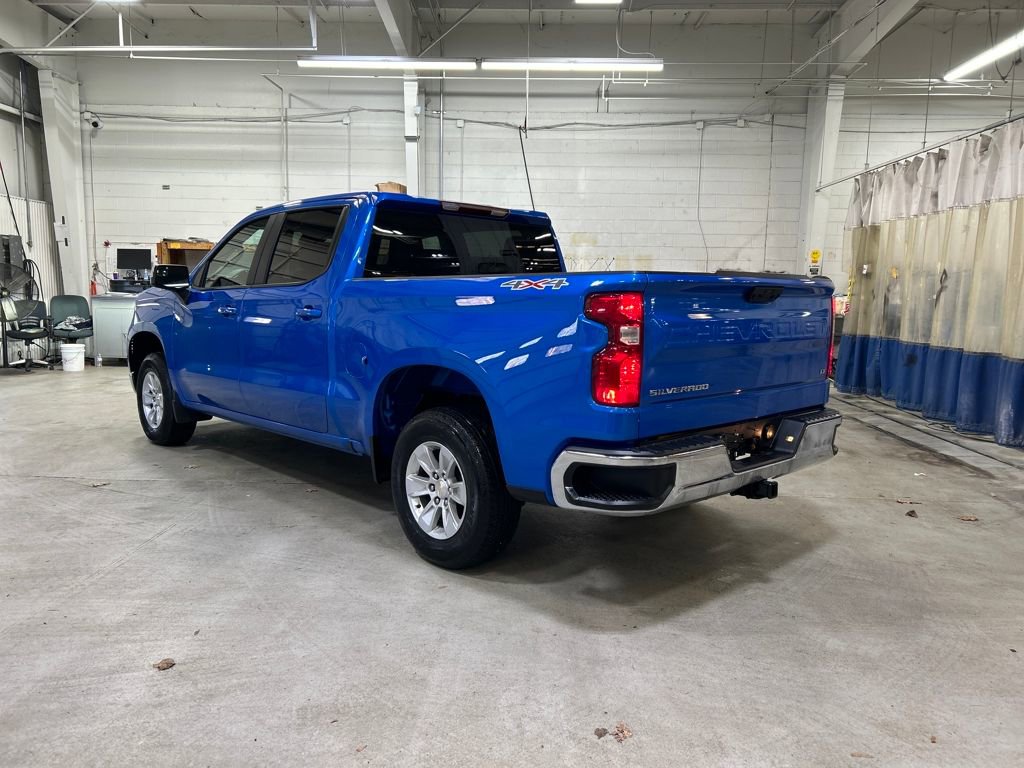 Used 2025 Chevrolet Silverado 1500 LT image 3