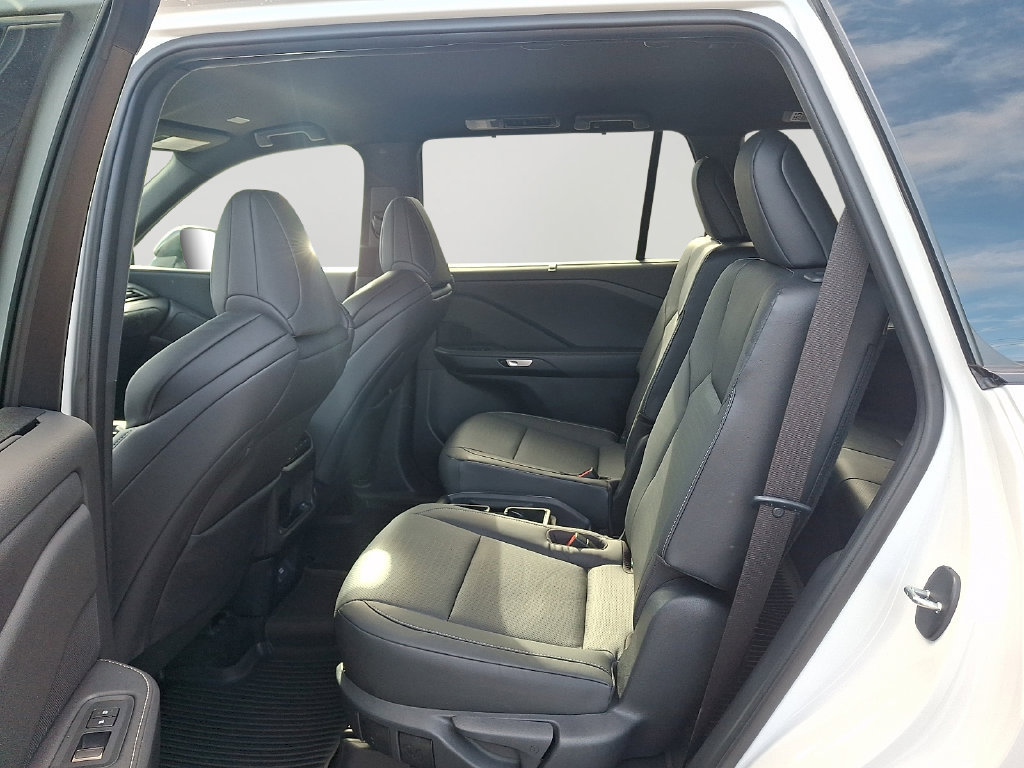 Certified 2026 Lexus TX 500h AWD w/ Technology Package image 8