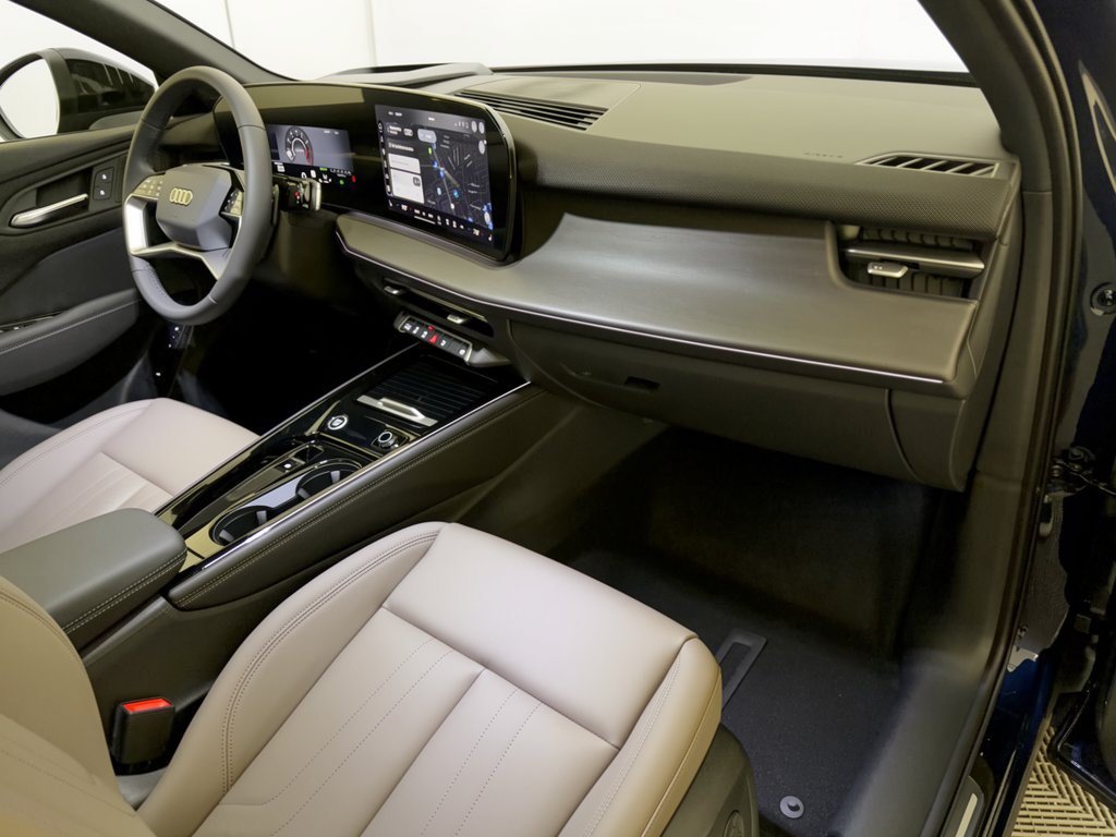 New 2026 Audi Q3 quattro 2.0T AWD/4WD image 31