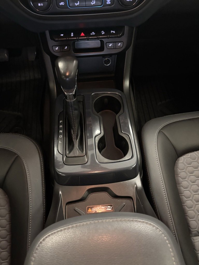 Certified 2022 Chevrolet Colorado Z71 w/ Z71 Midnight Edition image 15