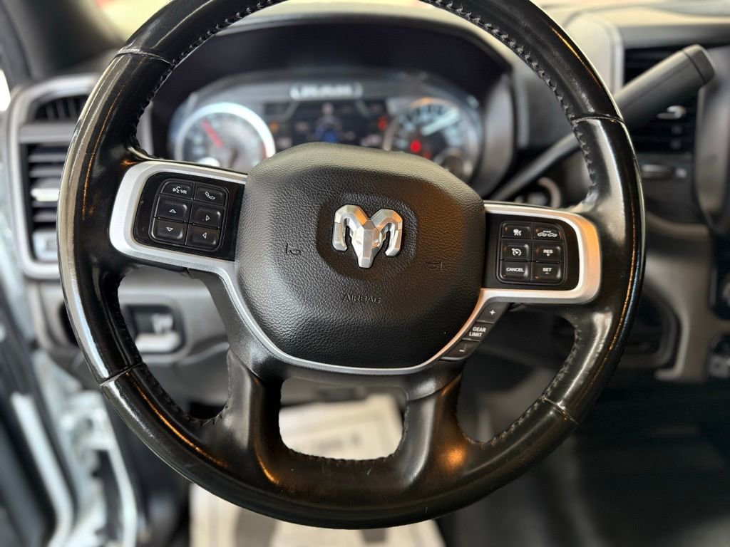 Used 2022 RAM 5500 Tradesman w/ Safety Group image 31