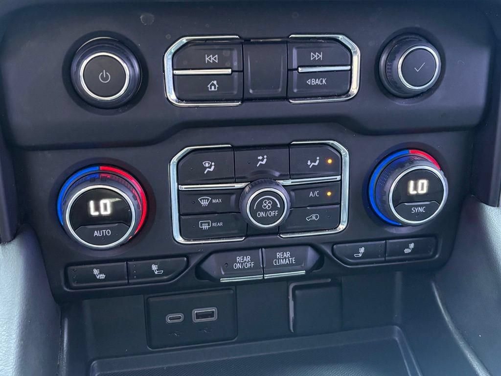 Used 2023 Chevrolet Suburban Z71 AWD/4WD image 19