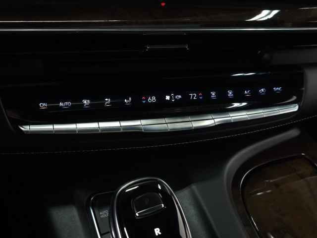 Used 2021 Cadillac Escalade Premium Luxury Platinum image 40