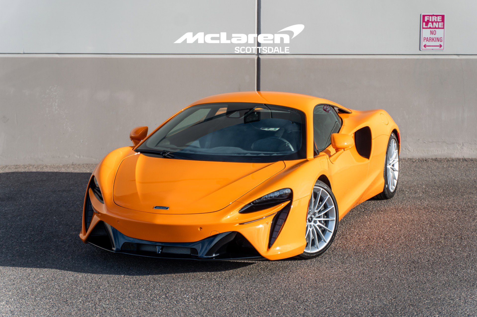 New 2026 McLaren Artura RWD image 1