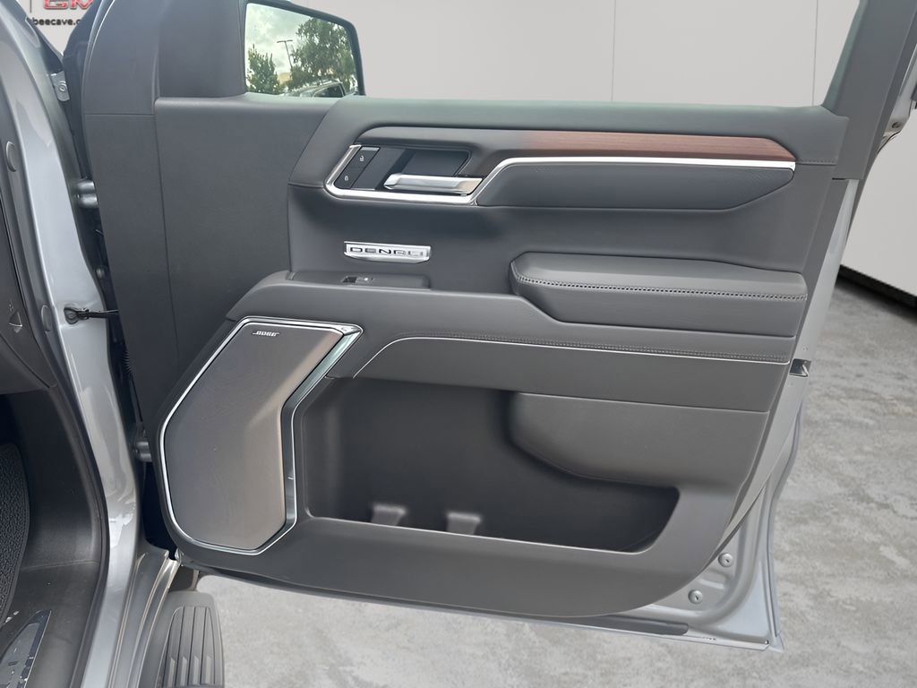 Certified 2026 GMC Sierra 1500 Denali w/ Technology Package image 14