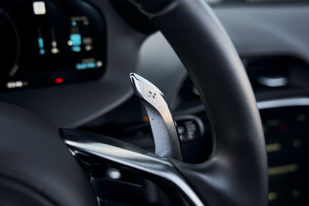 Used 2025 McLaren Artura Spider image 49